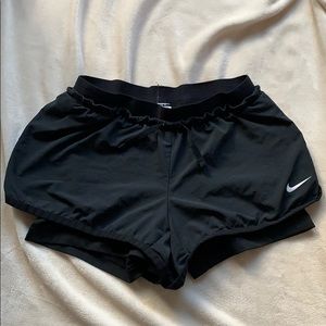 NIKE SHORTS XS